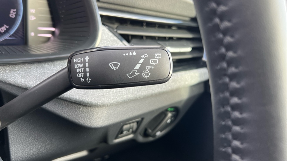 Used Skoda Kamiq 2025 for sale - 76872187: Photo 30