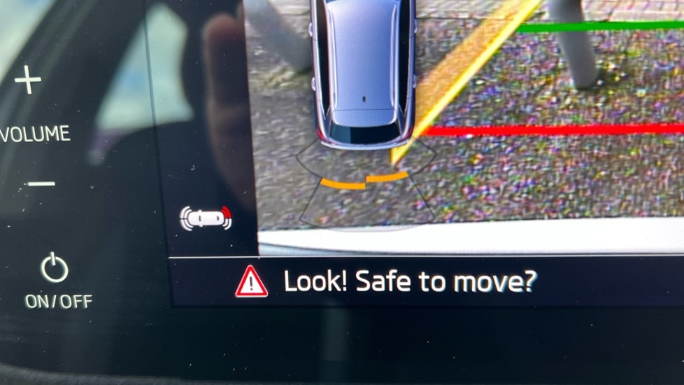 Used Skoda Kamiq 2025 for sale - 76872187: Photo 33