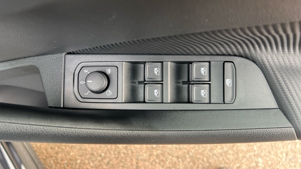 Used Skoda Kamiq 2025 for sale - 76873406: Photo 27