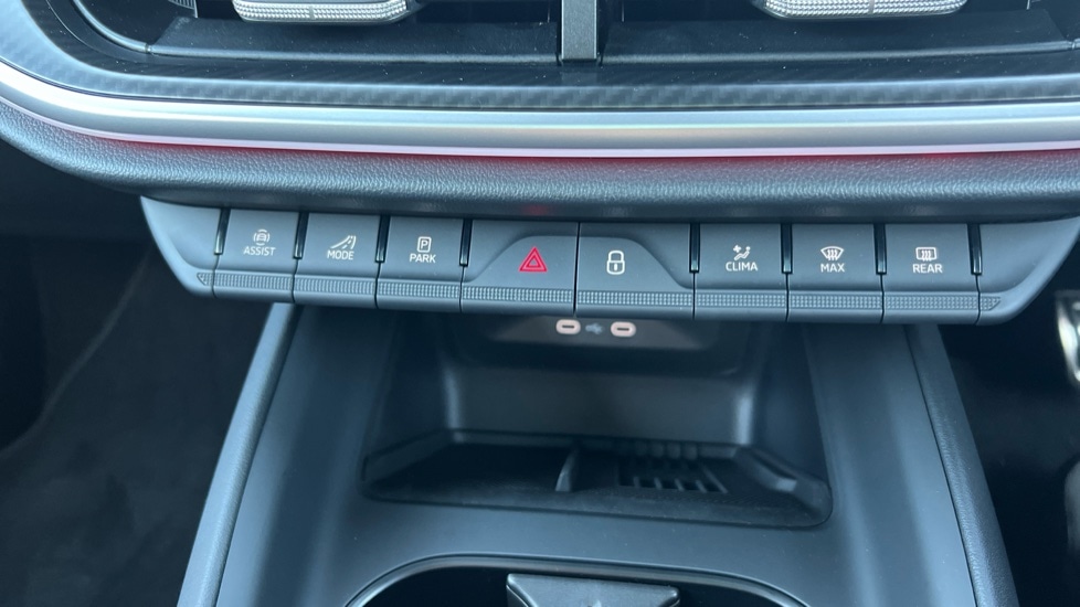Used Skoda Enyaq 2025 for sale - 76074242: Photo 26