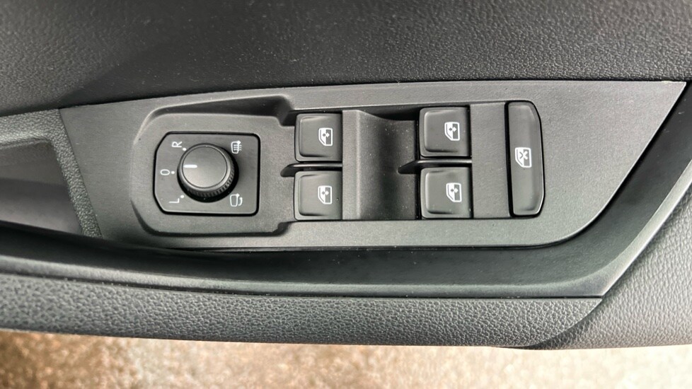 Used Skoda Karoq 2023 for sale - 77018362: Photo 27