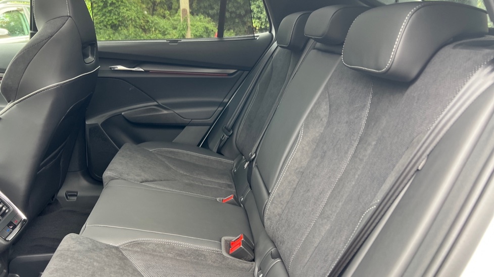 Used Skoda Enyaq 2025 for sale - 76868757: Photo 15