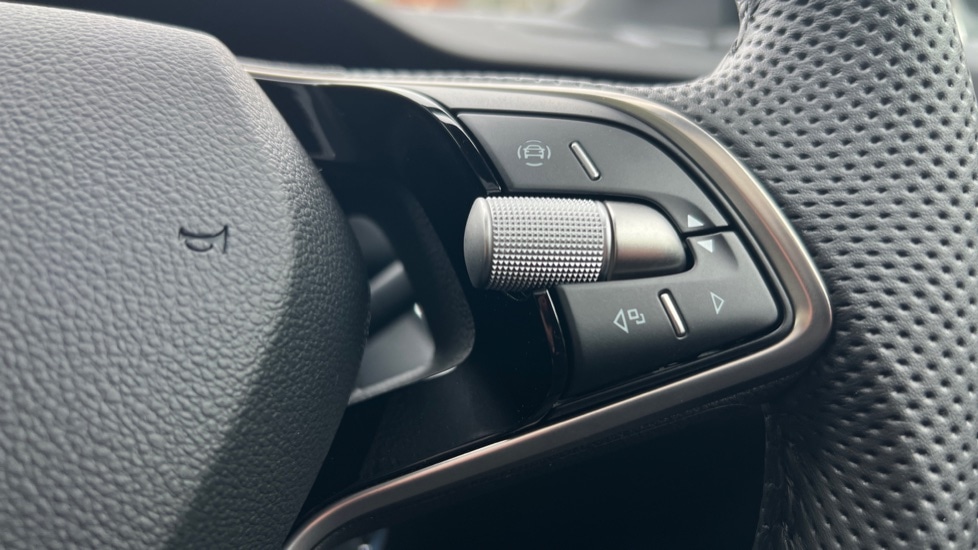 Used Skoda Enyaq 2025 for sale - 76868757: Photo 29