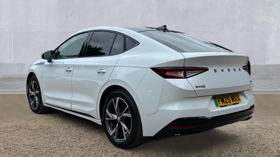 Used Skoda Enyaq 2025 for sale - 76868757: Photo 3