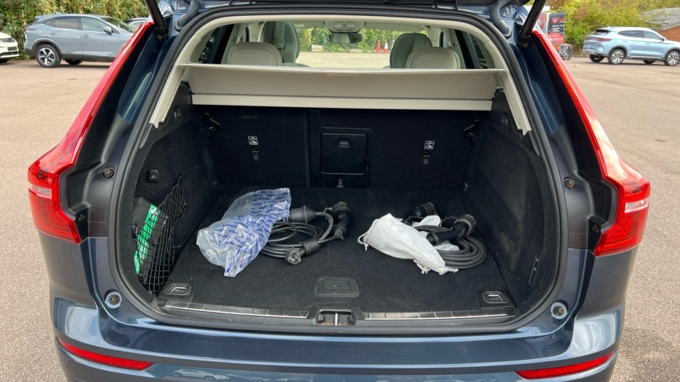 Used Volvo XC60 2021 for sale - 76033860: Photo 15