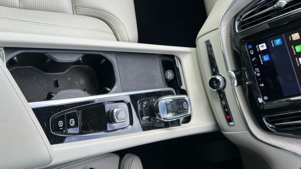 Used Volvo XC60 2021 for sale - 76033860: Photo 28
