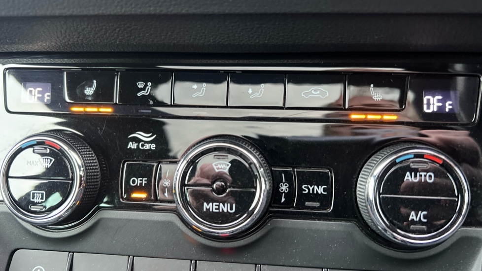 Used Skoda Karoq 2020 for sale - 76597927: Photo 27