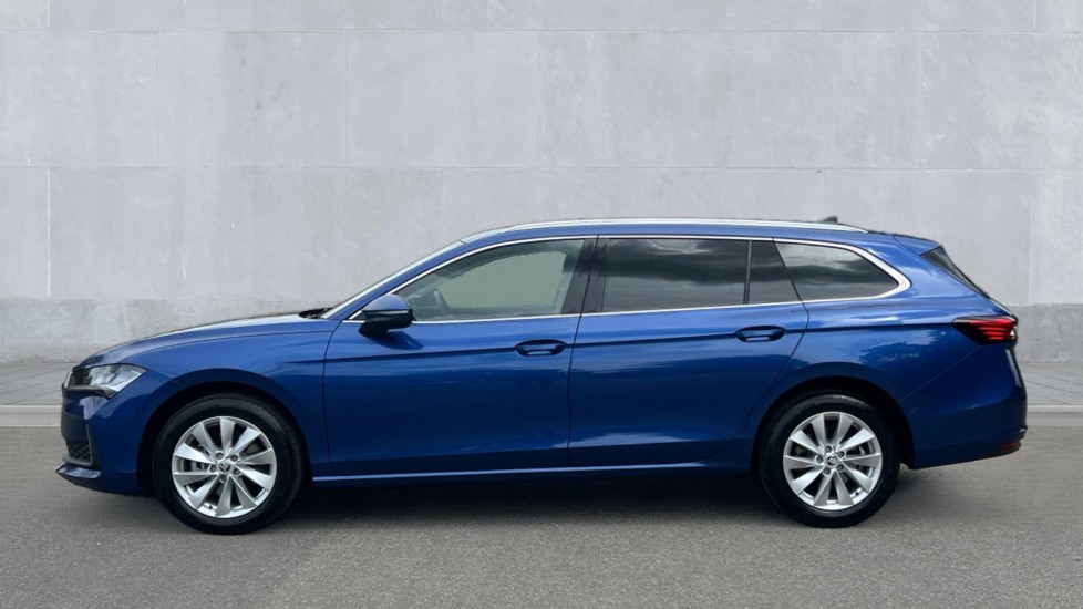 Used Skoda Superb 2024 for sale - 76868529: Photo 9