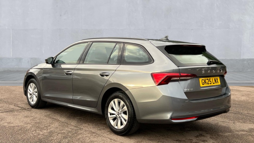 Used Skoda Octavia 2025 for sale - 76872200: Photo 3