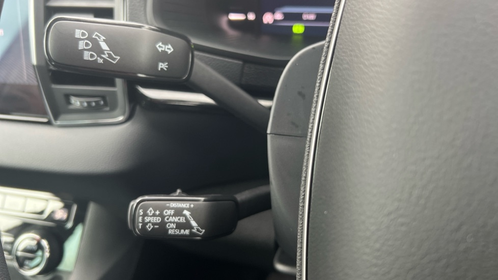 Used Skoda Karoq 2025 for sale - 76870686: Photo 34