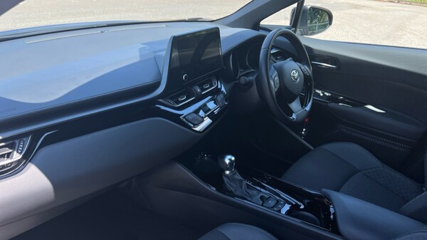 Used Toyota C-HR 2023 for sale - 76217071: Photo 10
