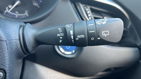 Used Toyota C-HR 2023 for sale - 76217071: Photo 24