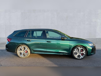 Used Skoda Octavia 2025 for sale - 76921651: Photo