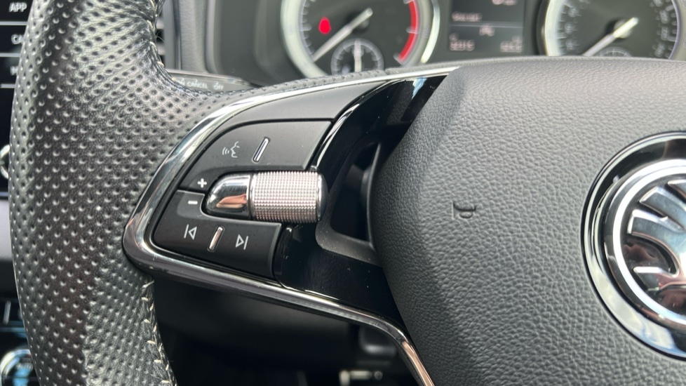 Used Skoda Karoq 2022 for sale - 76871785: Photo 25