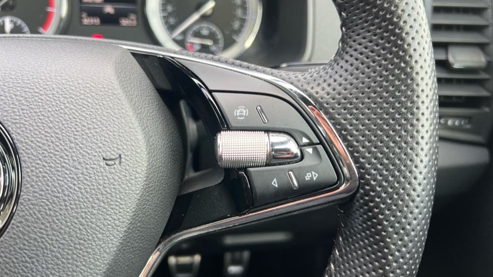 Used Skoda Karoq 2022 for sale - 76871785: Photo 26