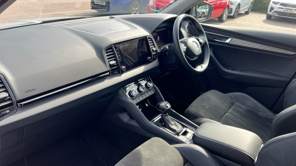 Used Skoda Karoq 2024 for sale - 76015029: Photo 2