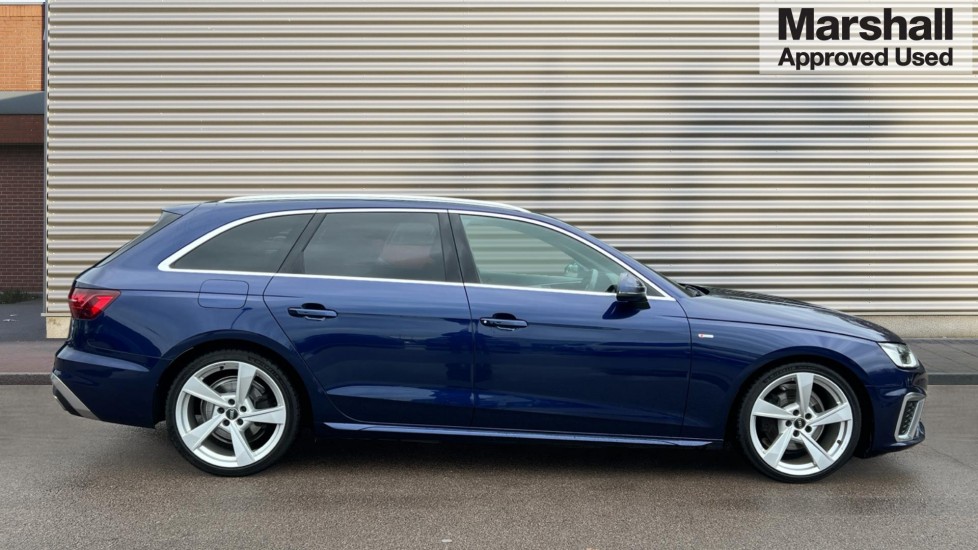 Used Audi A4 2020 for sale - 76874718: Photo 2