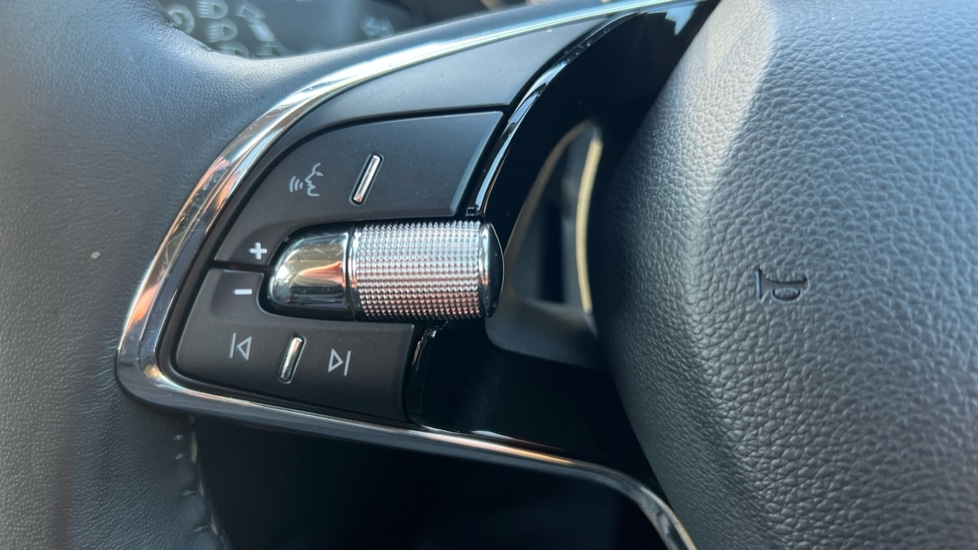 Used Skoda Kamiq 2022 for sale - 76874396: Photo 32