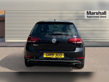 Used Volkswagen Golf 2019 for sale - 75764086: Photo