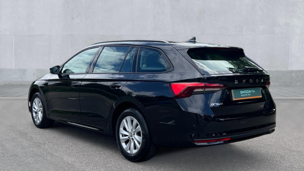 Used Skoda Octavia 2024 for sale - 76640153: Photo 3