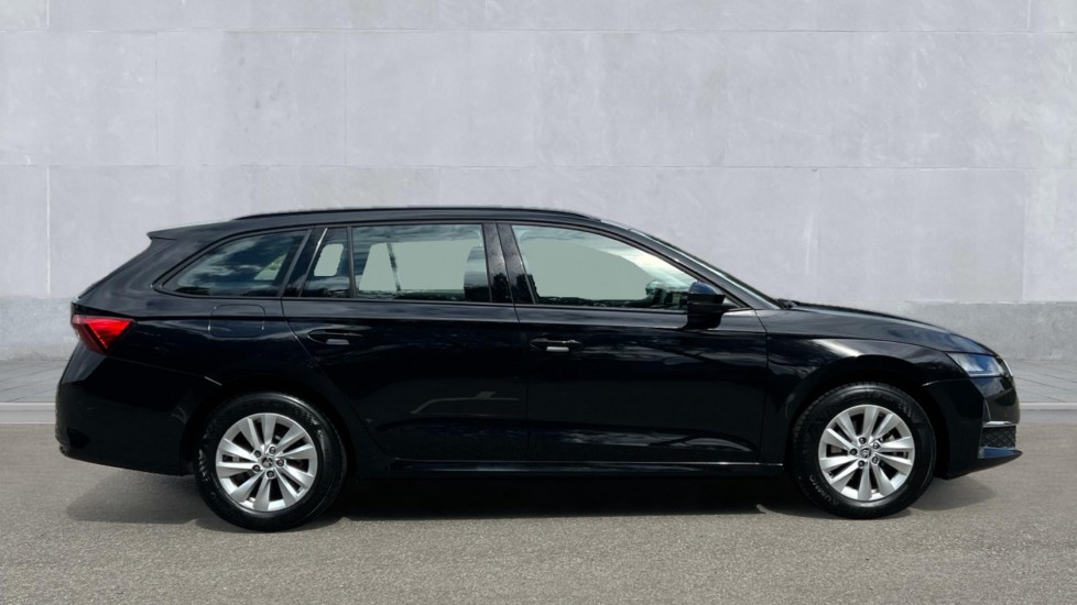 Used Skoda Octavia 2024 for sale - 76640153: Photo 4