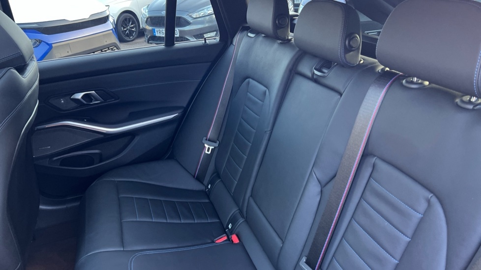 Used BMW 3 Series 2024 for sale - 76587007: Photo 14