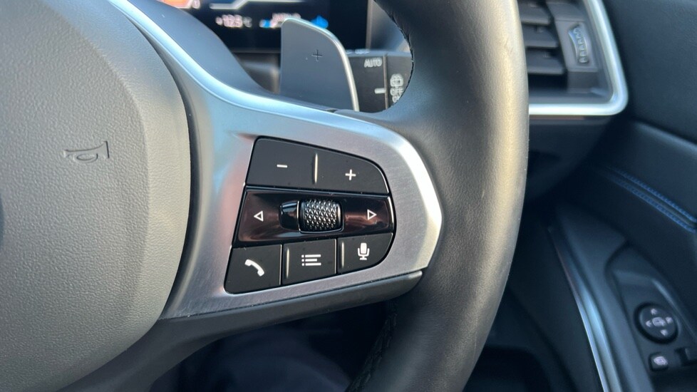 Used BMW 3 Series 2024 for sale - 76587007: Photo 21