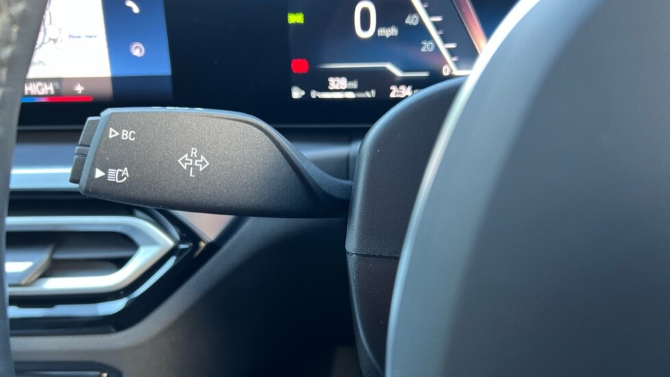 Used BMW 3 Series 2024 for sale - 76587007: Photo 24