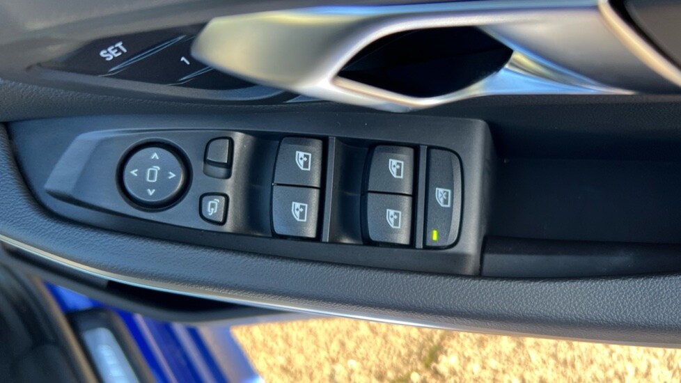 Used BMW 3 Series 2024 for sale - 76587007: Photo 29