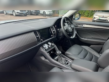 Used Skoda Kodiaq 2023 for sale - 76099956: Photo 2