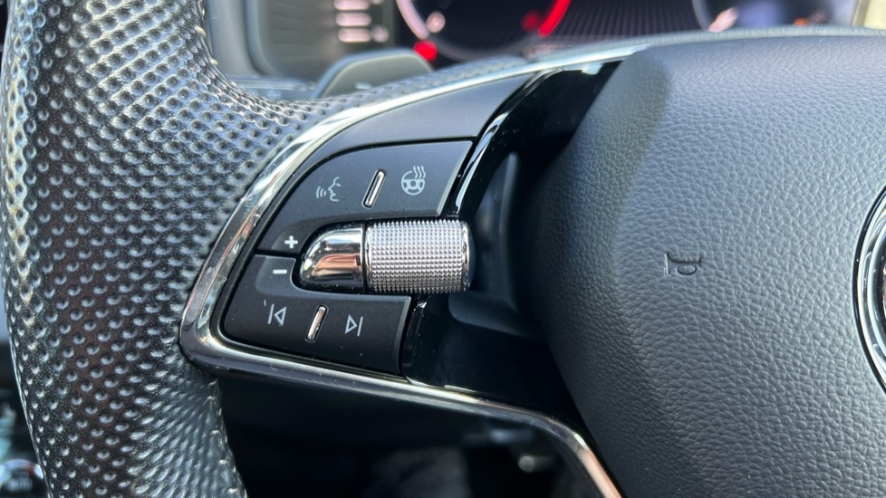 Used Skoda Karoq 2022 for sale - 76534055: Photo 32