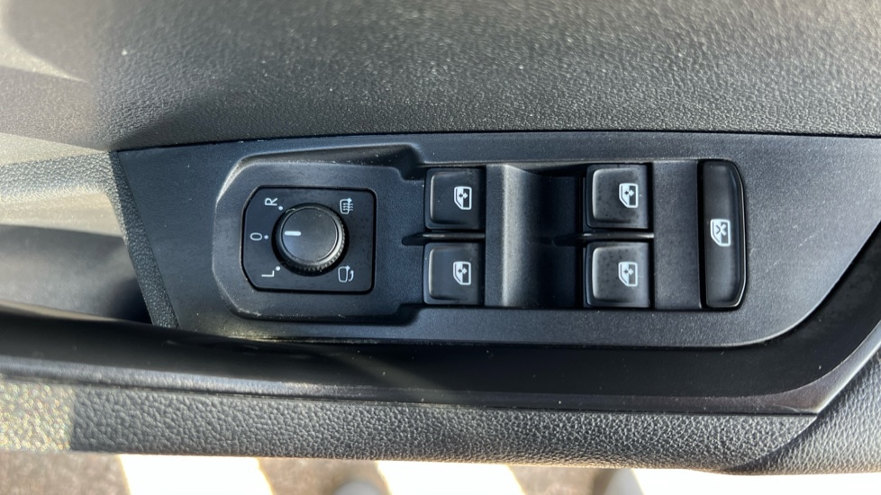 Used Skoda Karoq 2022 for sale - 76534055: Photo 38