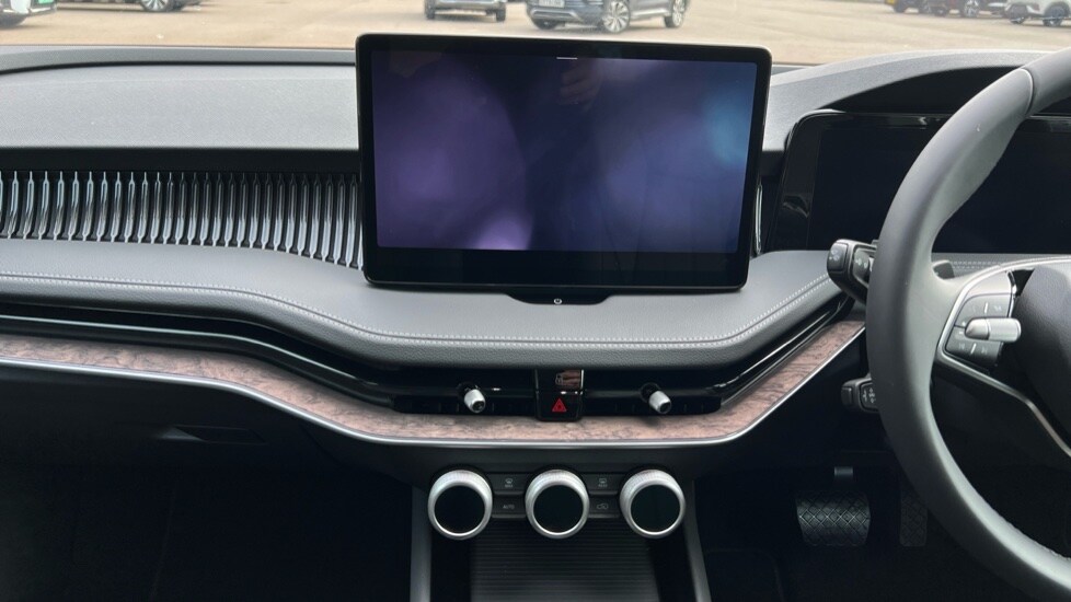 Used Skoda Superb 2025 for sale - 76217215: Photo 13