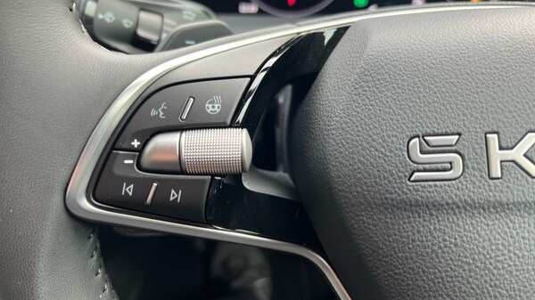 Used Skoda Superb 2025 for sale - 76217215: Photo 33