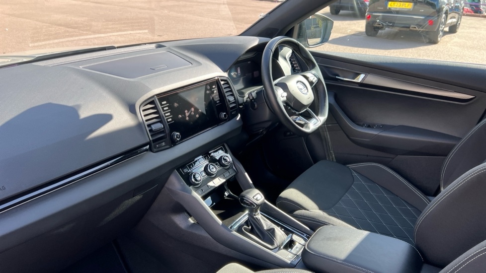 Used Skoda Karoq 2023 for sale - 76176206: Photo 2