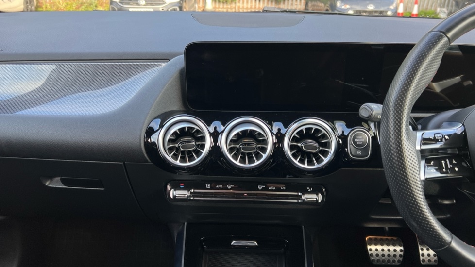 Used Mercedes-Benz GLA 2023 for sale - 76872199: Photo 12