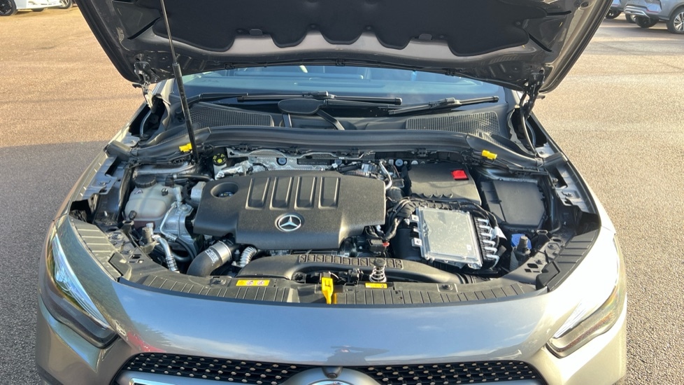 Used Mercedes-Benz GLA 2023 for sale - 76872199: Photo 16