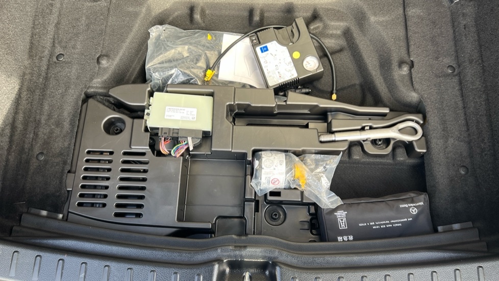 Used Mercedes-Benz GLA 2023 for sale - 76872199: Photo 34