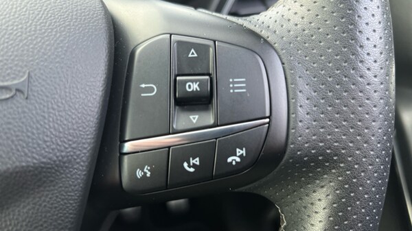 Used Ford Fiesta 2020 for sale - 76217039: Photo 22