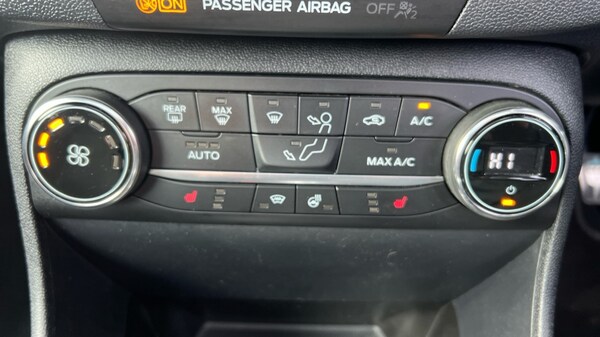 Used Ford Fiesta 2020 for sale - 76217039: Photo 25