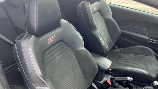 Used Ford Fiesta 2020 for sale - 76217039: Photo 30