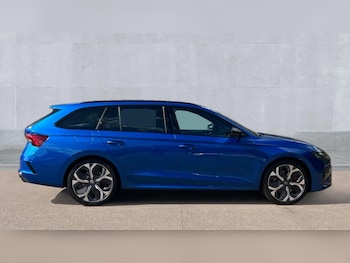 Used Skoda Octavia 2025 for sale - 76229319: Photo 4