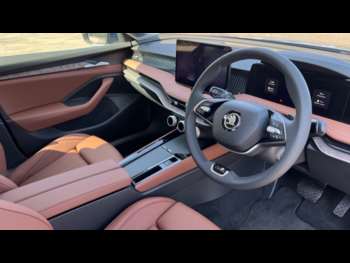 Used Skoda Superb 2025 for sale - 74236899: Photo