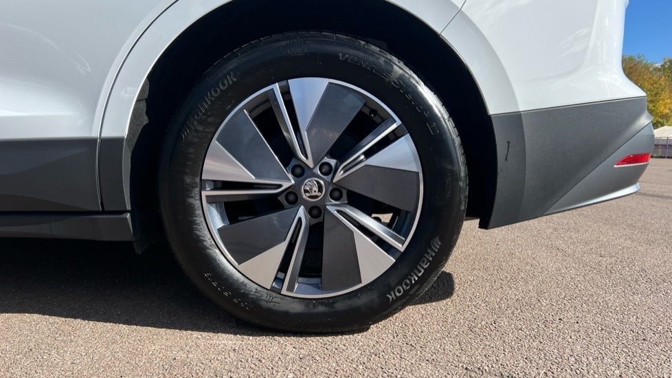 Used Skoda Enyaq 2024 for sale - 76870344: Photo 18