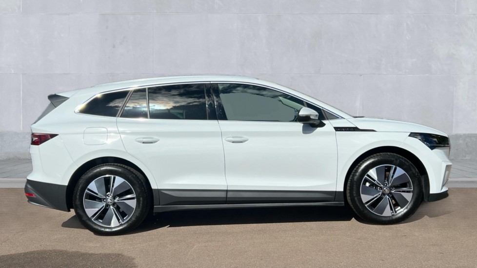 Used Skoda Enyaq 2024 for sale - 76870344: Photo 4