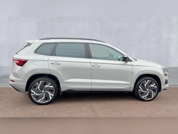 Used Skoda Karoq 2023 for sale - 76092147: Photo