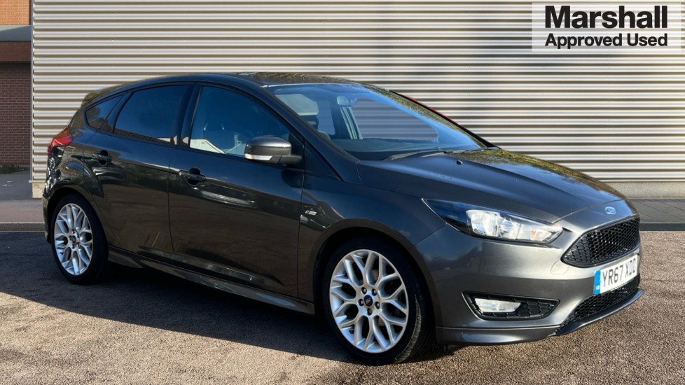 Used Ford Focus 2017 for sale - 76760714: Photo 1