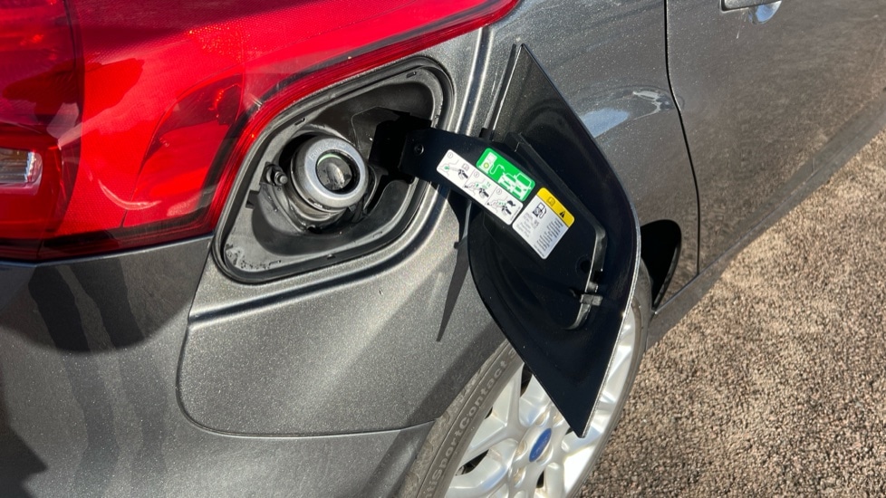 Used Ford Focus 2017 for sale - 76760714: Photo 21