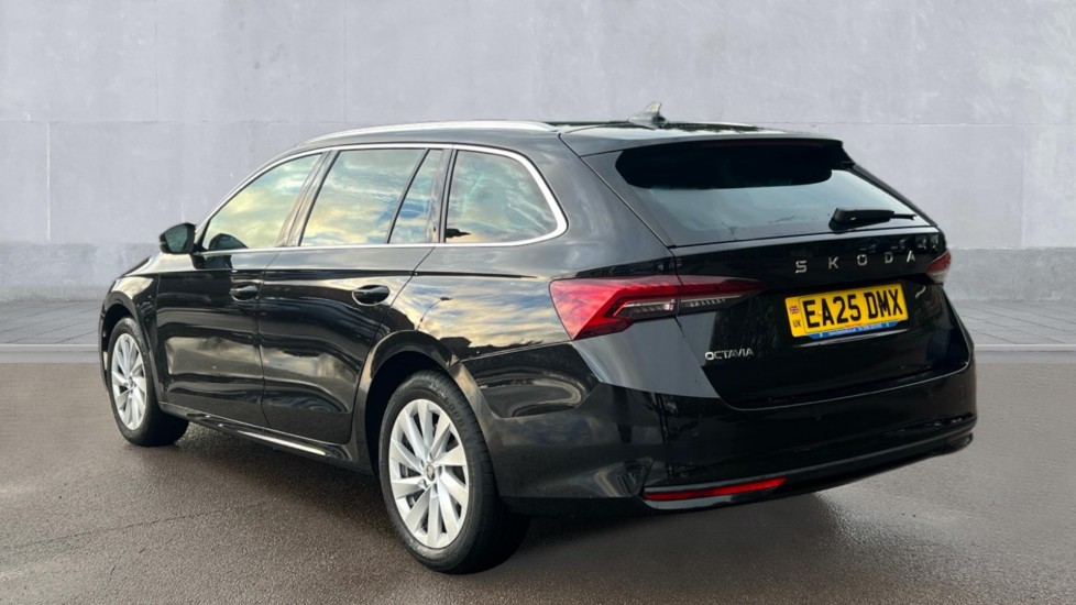 Used Skoda Octavia 2025 for sale - 76873948: Photo 3