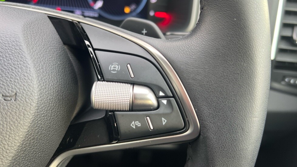 Used Skoda Karoq 2024 for sale - 76873980: Photo 34